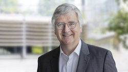 Prof. Dr. med. Dr. h.c. mult. Joachim Grifka