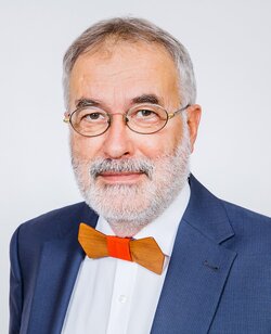 Prof. Dr. Andreas Crusius